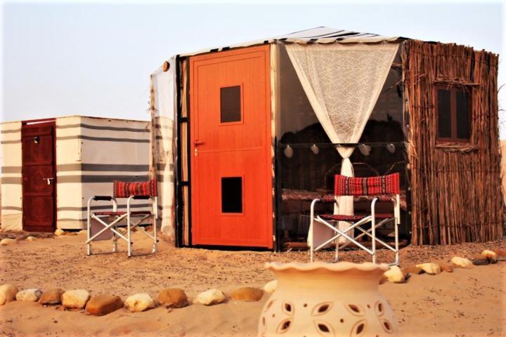 Legend Desert Camp Fulayj al Masha'ikh Eksteriør billede